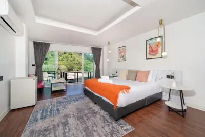 Patong Cliff Villa Phuket 12 bedroom – Foto 13